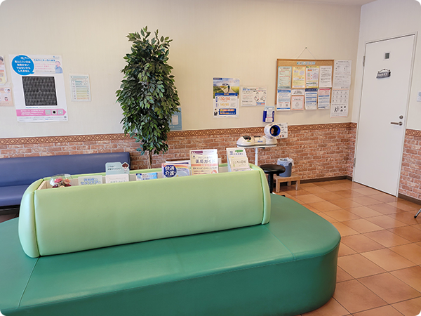 ユーカリ薬局 待合１