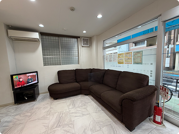 ウイング薬局 待合